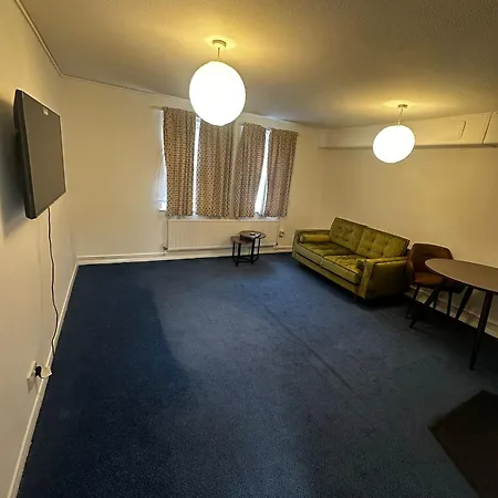 262-280 Apartament